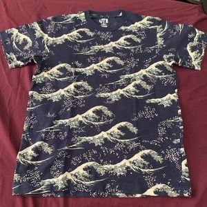Uniqlo X Hokusai Shirt
